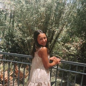 Meet your Posher, Amelia